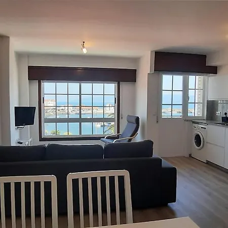 Vistas A La Ria De Muros Noia En * بورتوسين