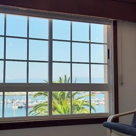 Vistas A La Ria De Muros Noia En * بورتوسين